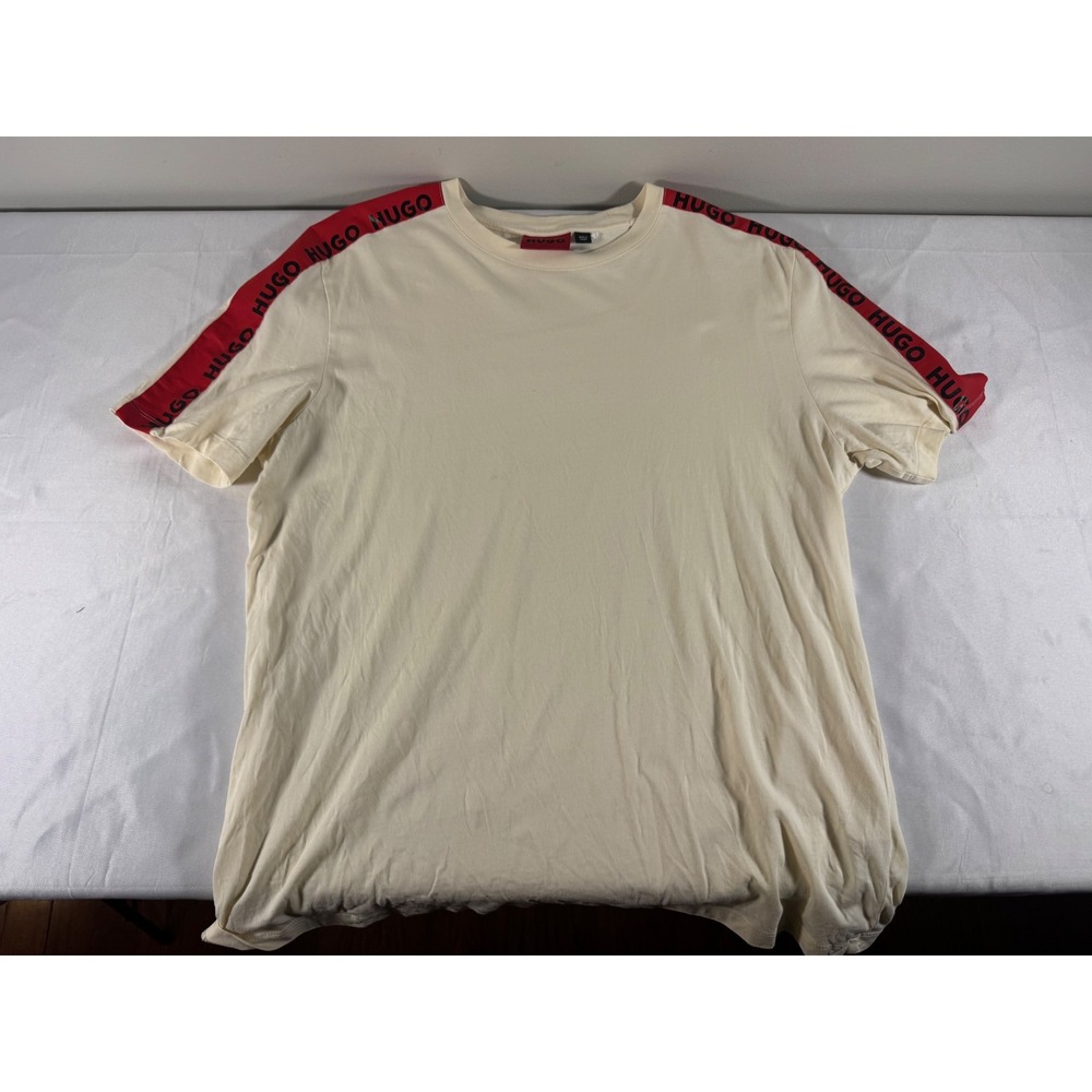 Hugo Boss Mens Cream T-Shirt Red Logo Tape Shoulder Sleeve Medium